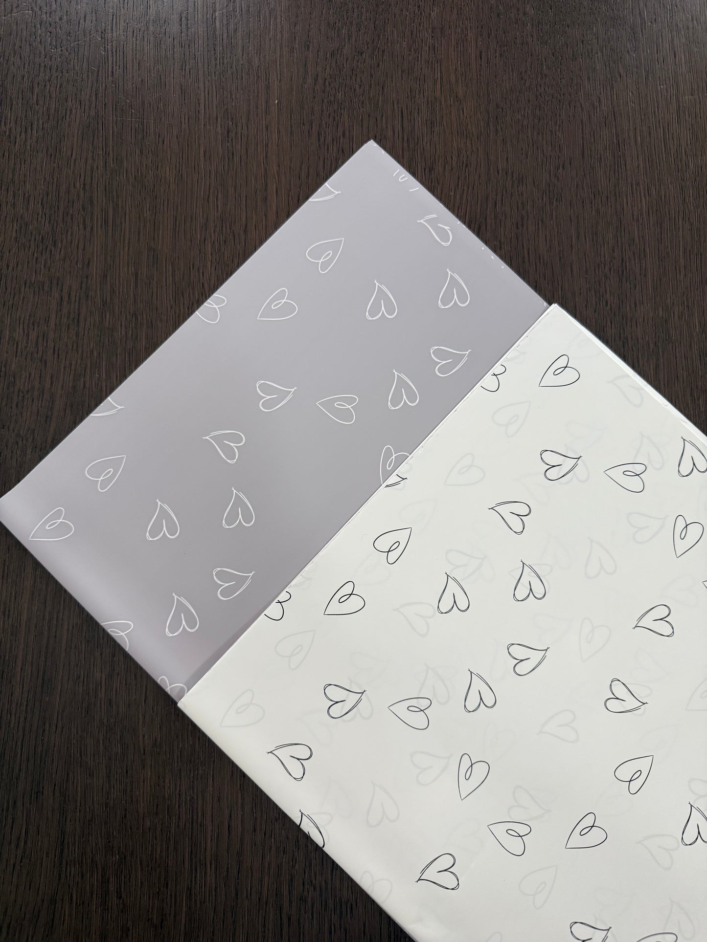 P.XXY-007 White/ Black Heart print Wrapping paper