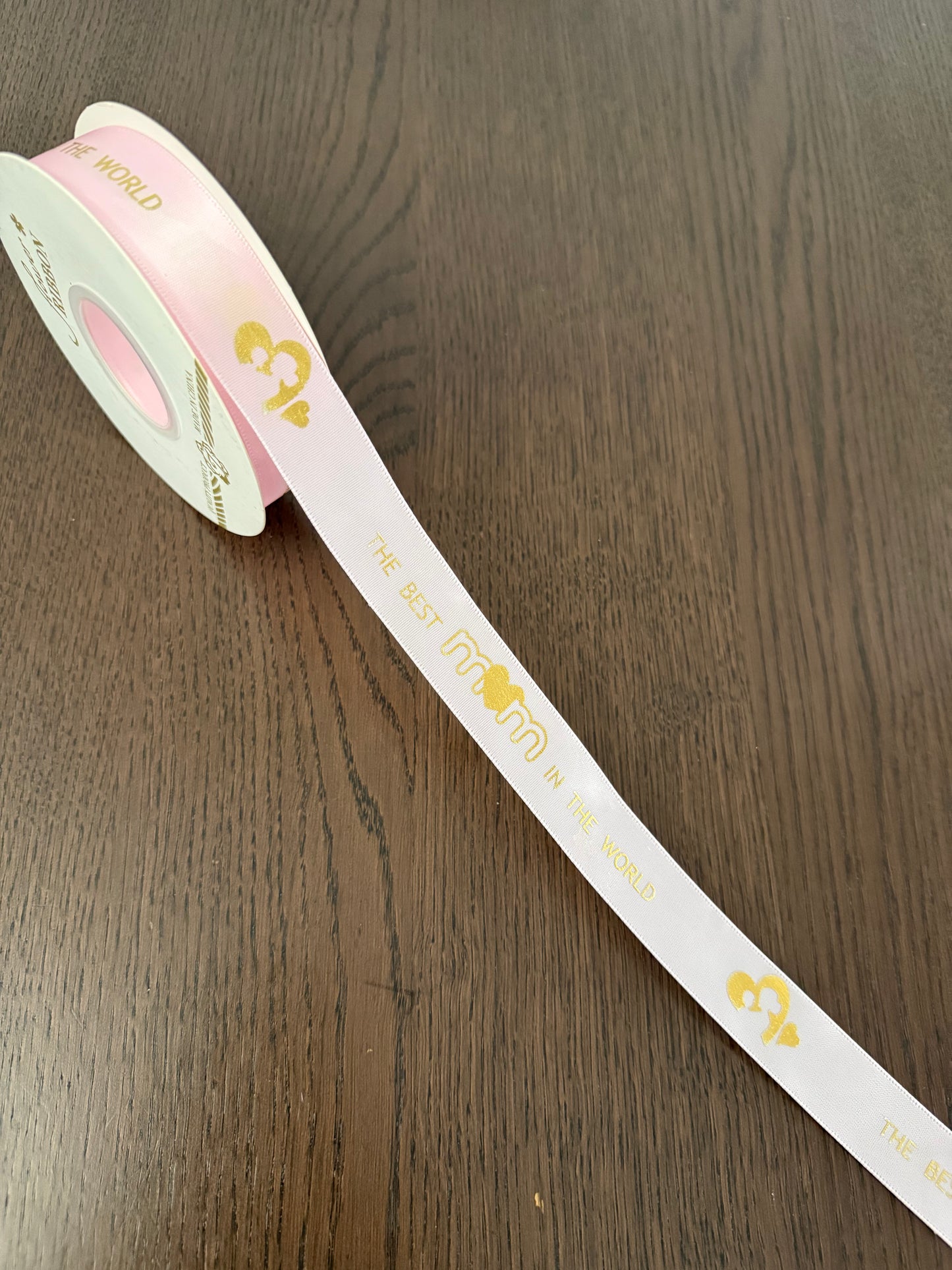 Light Pink -The Best MoM in The World- Ribbon