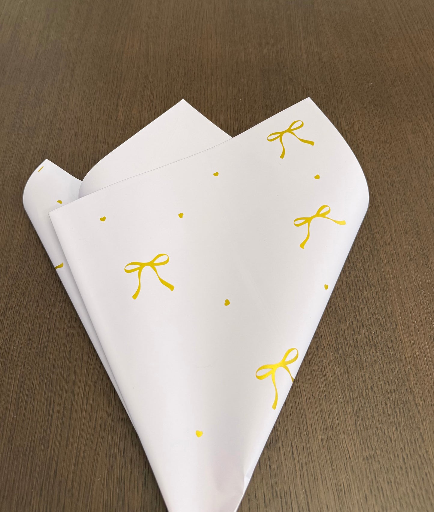 Light Purple Bow Wrapping Paper