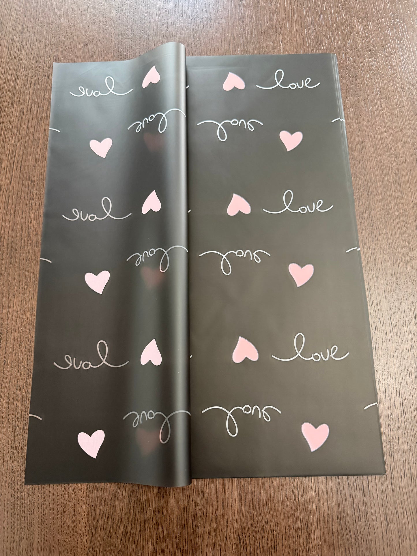 P.XL001 Black -LOVE- Semi-Transparent Wrapping