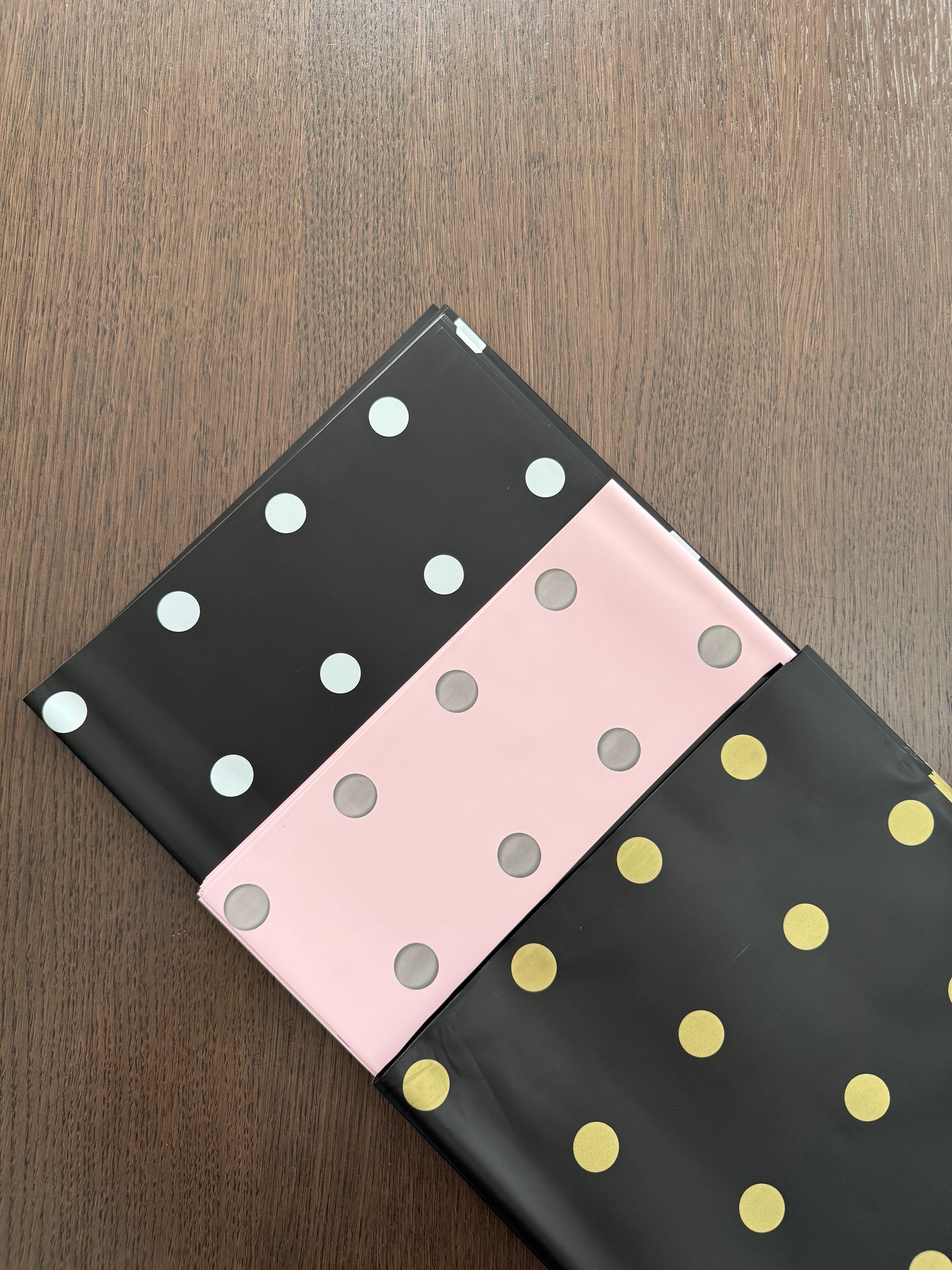 P.XXY-005 Black/White Polka Dot Wrapping Paper