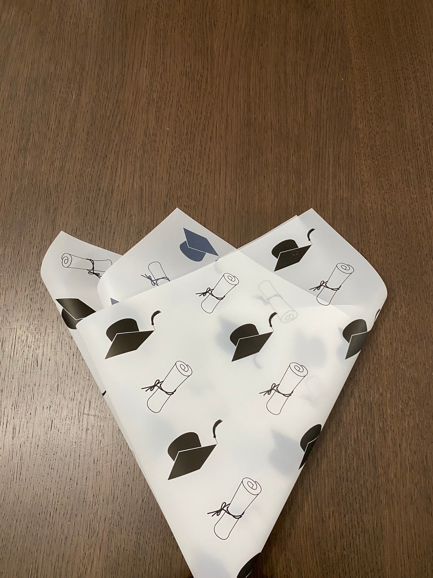 P.HSZ-BYJ White Graduation Wrapping Paper