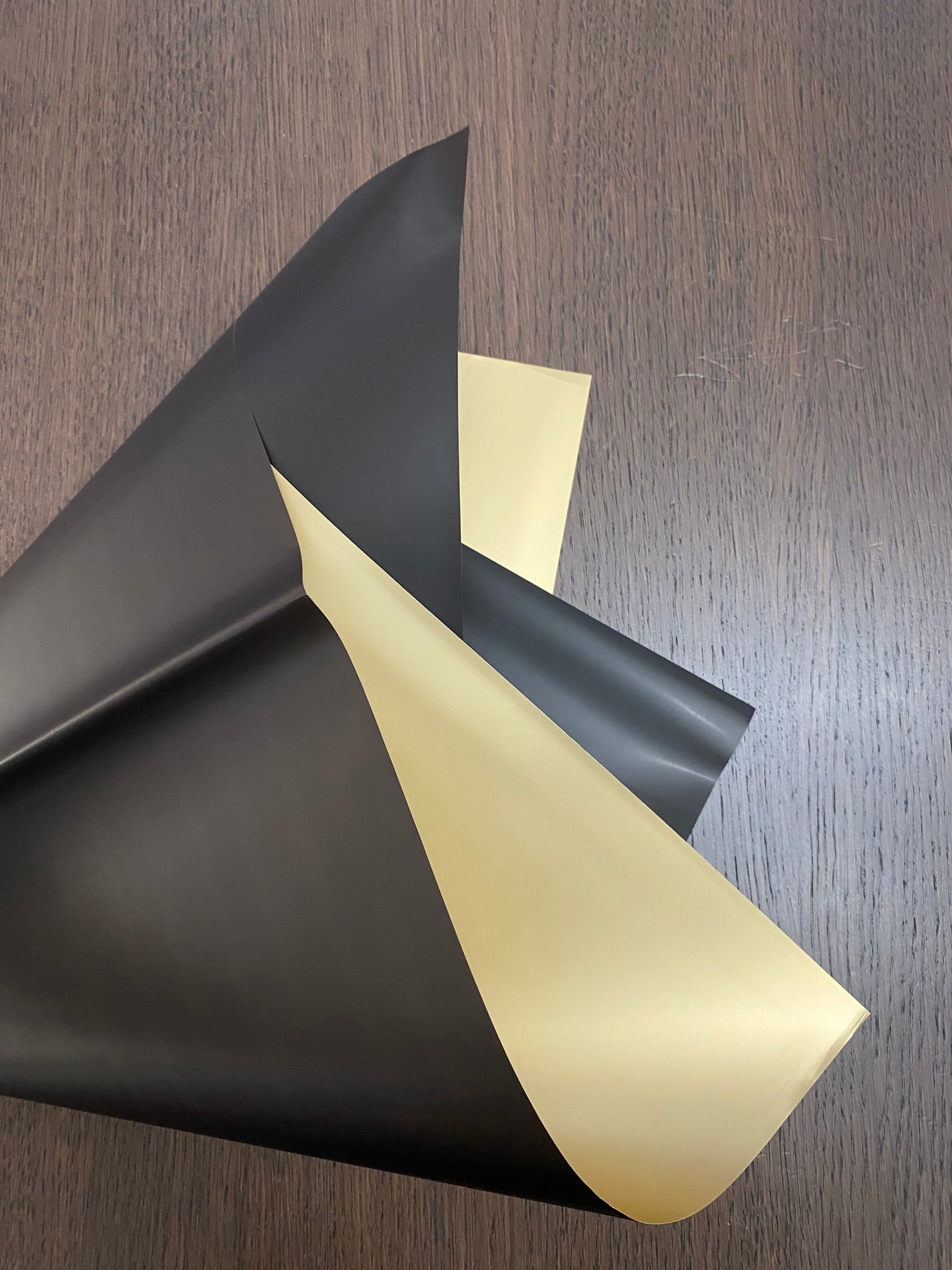 Black/Gold Colored Korean Wrapping Paper