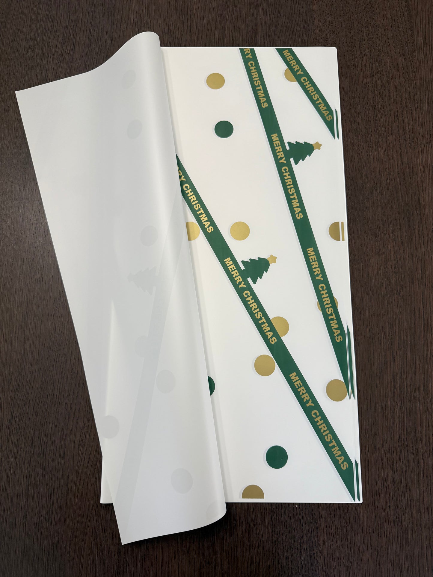 White/Green Christmas Wrapping Paper