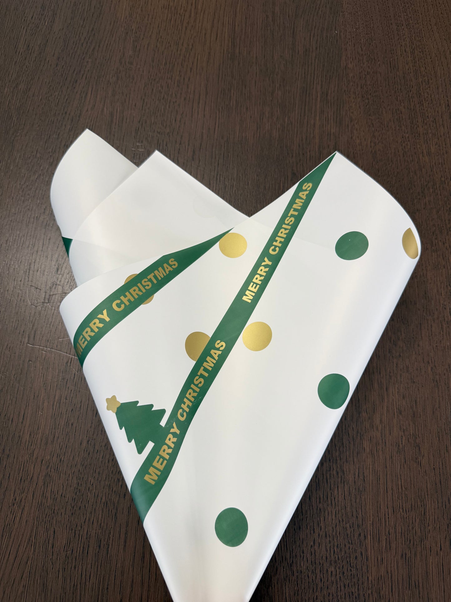 White/Green Christmas Wrapping Paper