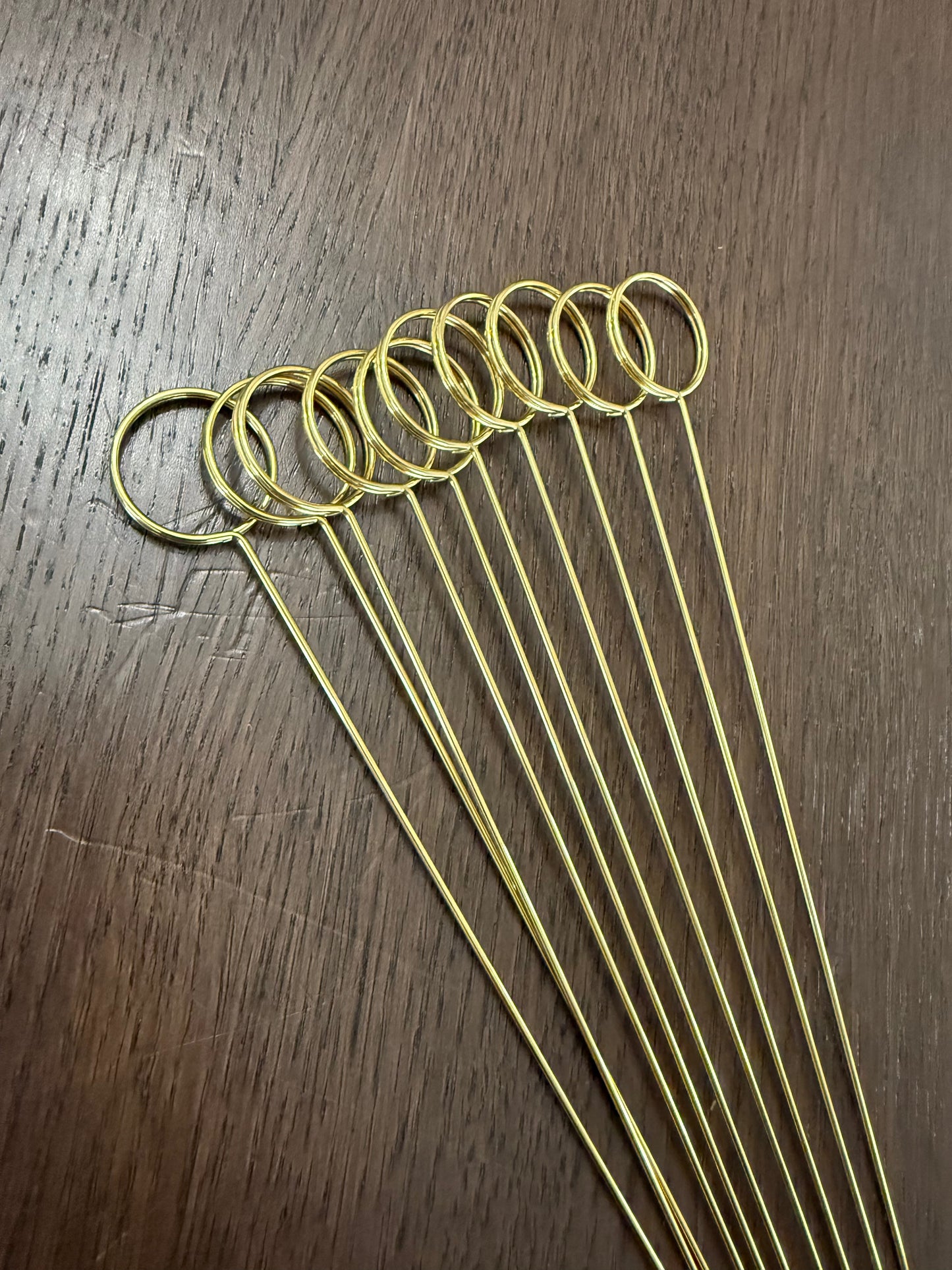 13" Metal Round Card Holder