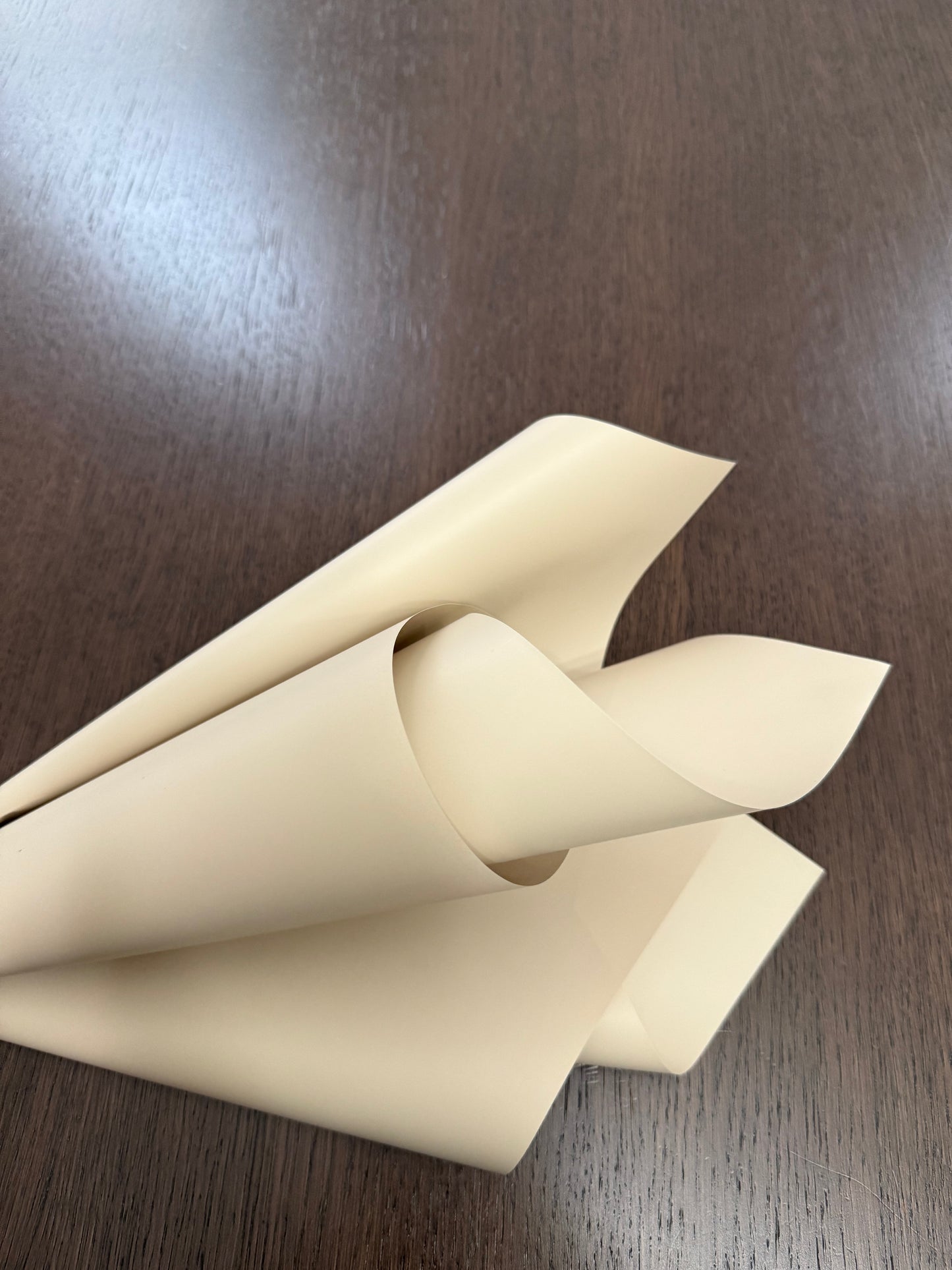 P.XXY-004 Milky Tea Solid Wrapping Paper