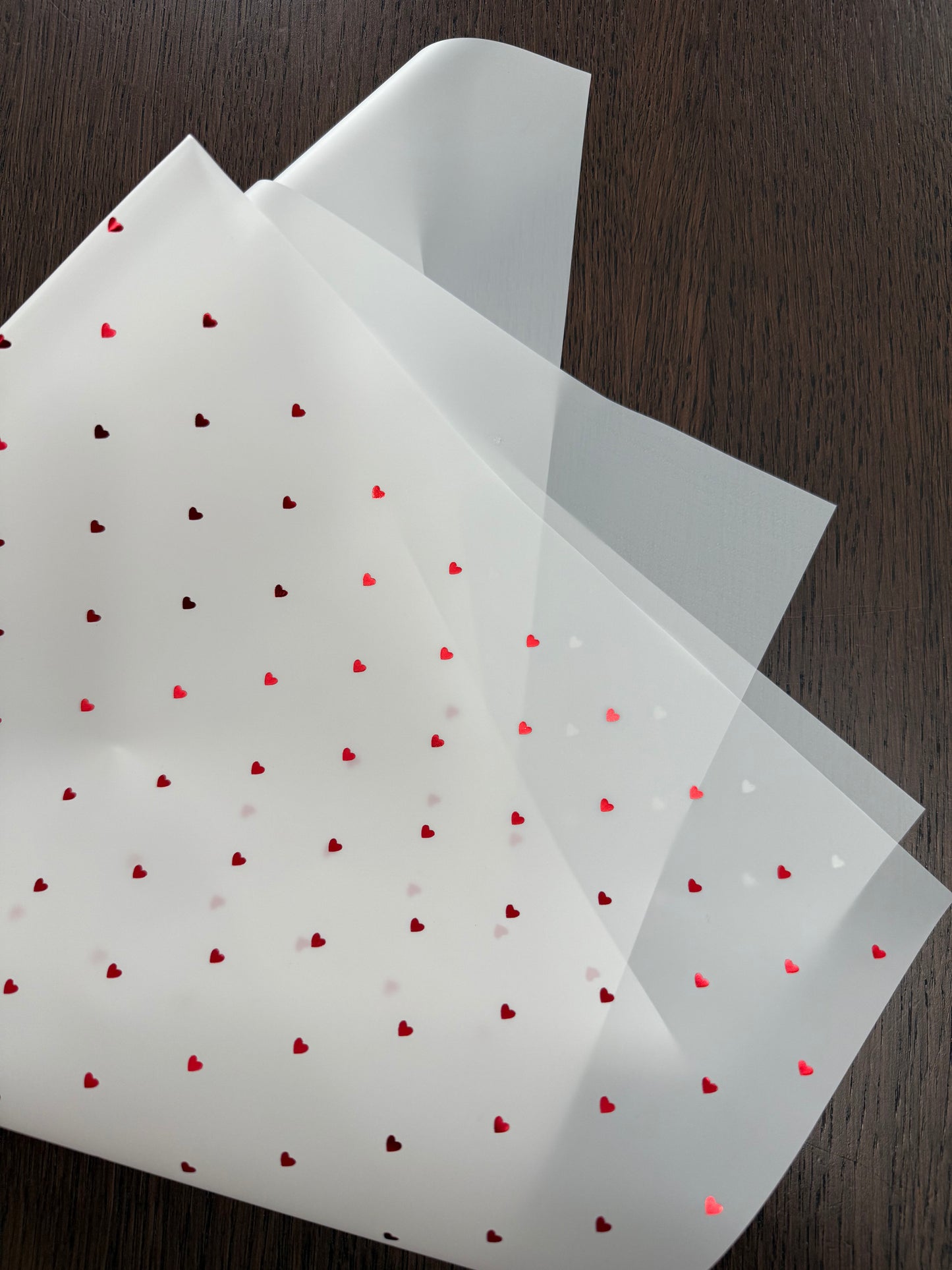P.HXQ-003GD  Sheer White/Red  Mini Hearts Printed Wrapping Paper