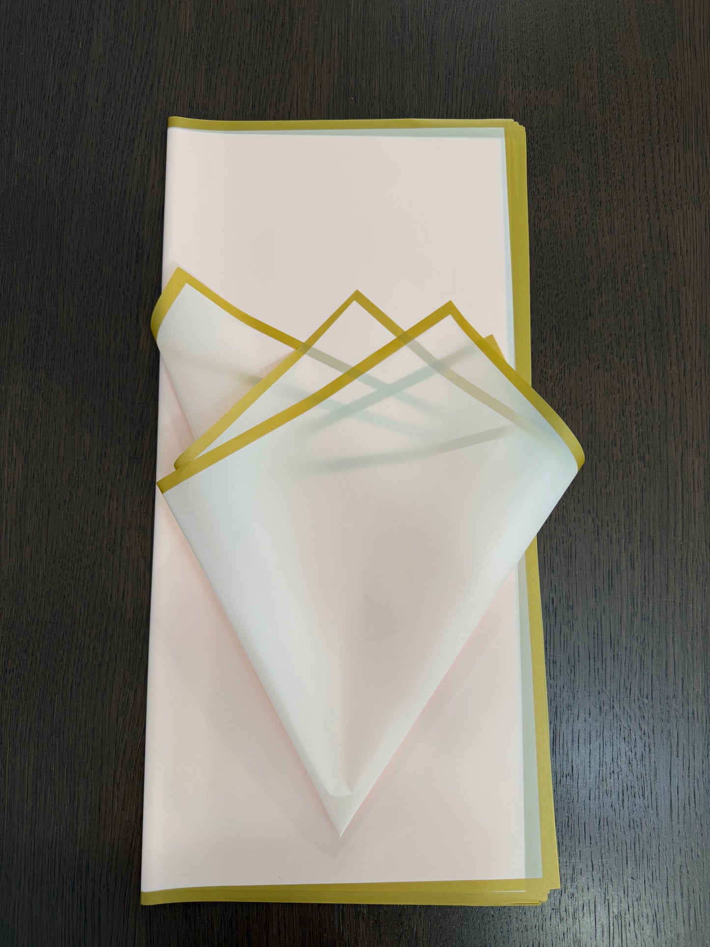 P.GDM-B Frosted Pink/Gold Border Wrapping Paper