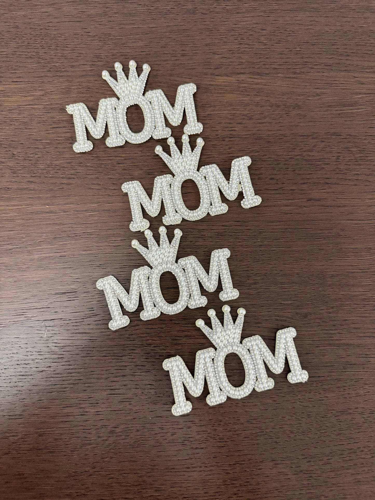 4pack White -MOM- Pearl Decoration