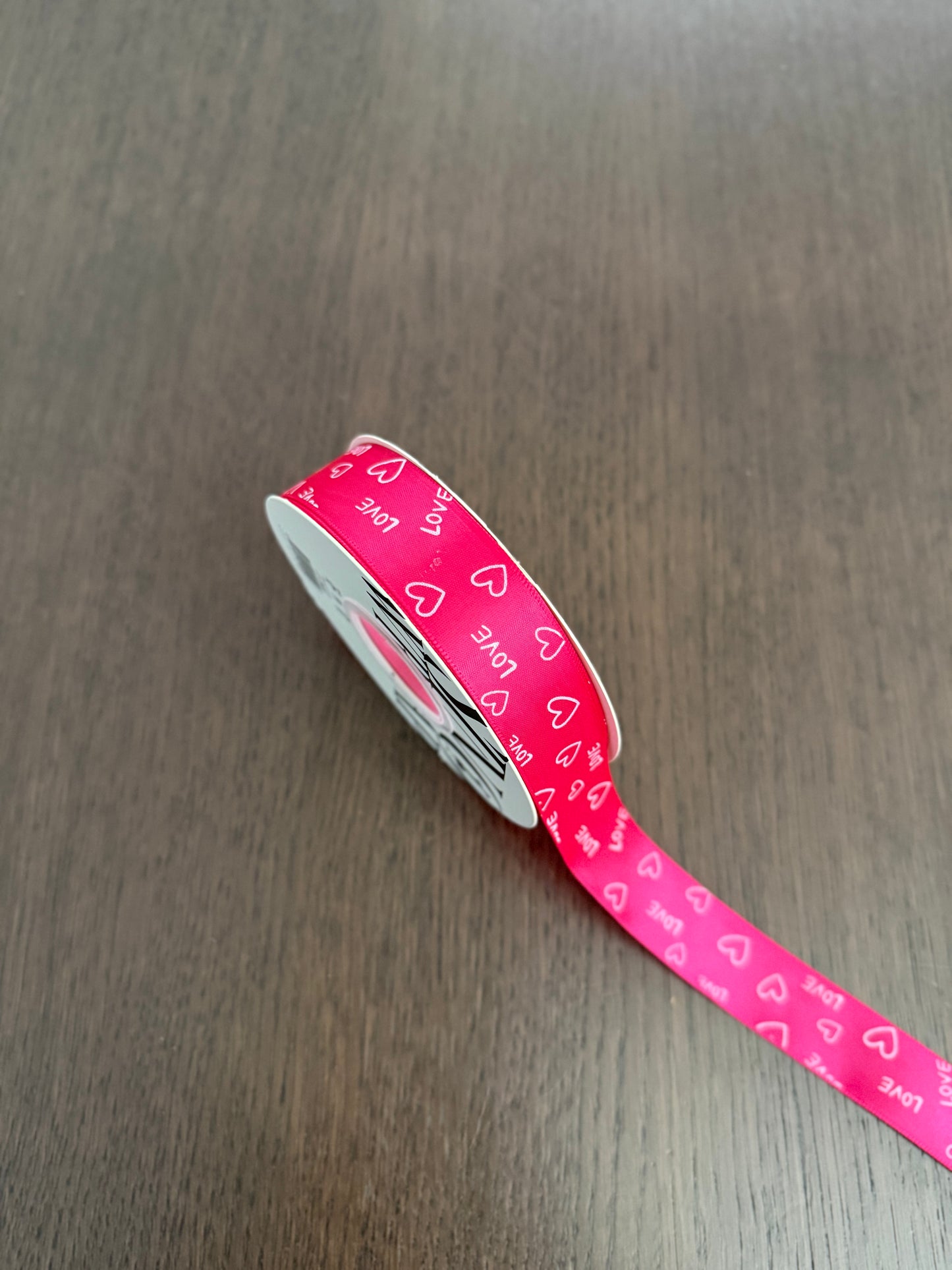 R.LOVE 33yd Fuchsia -LOVE- Ribbon