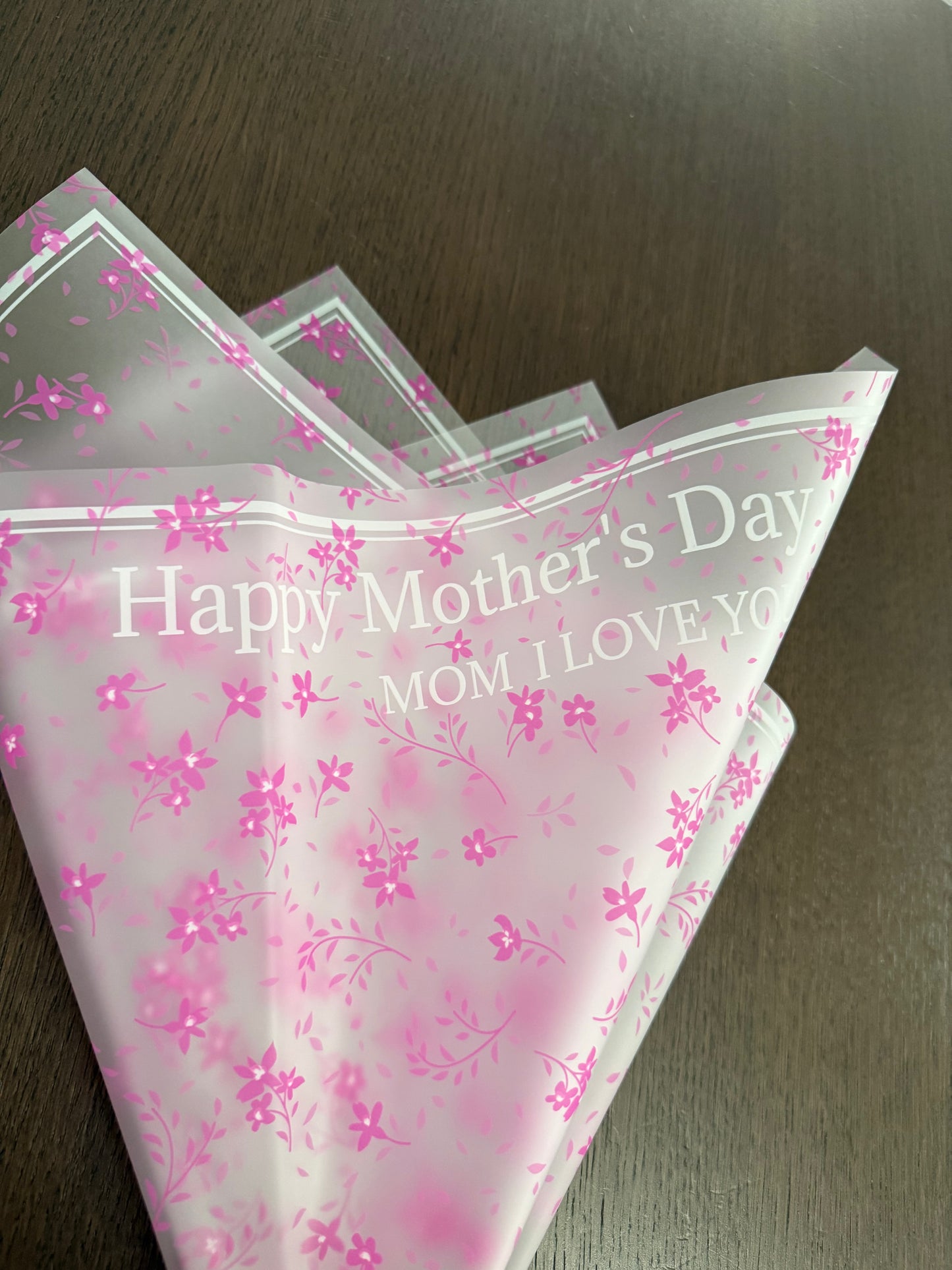 P.WM-033 Fuchsia "Happy Mother's Day" Wrapping Paper