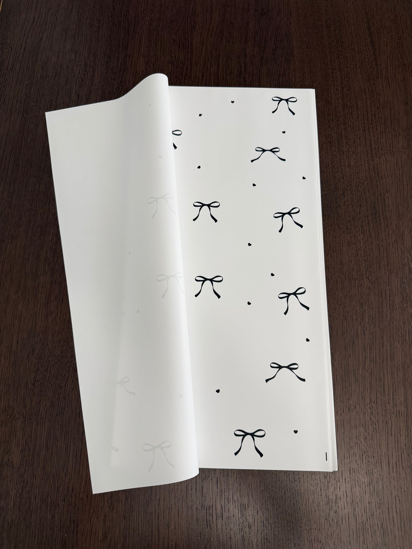 White/Black Bow Wrapping Paper
