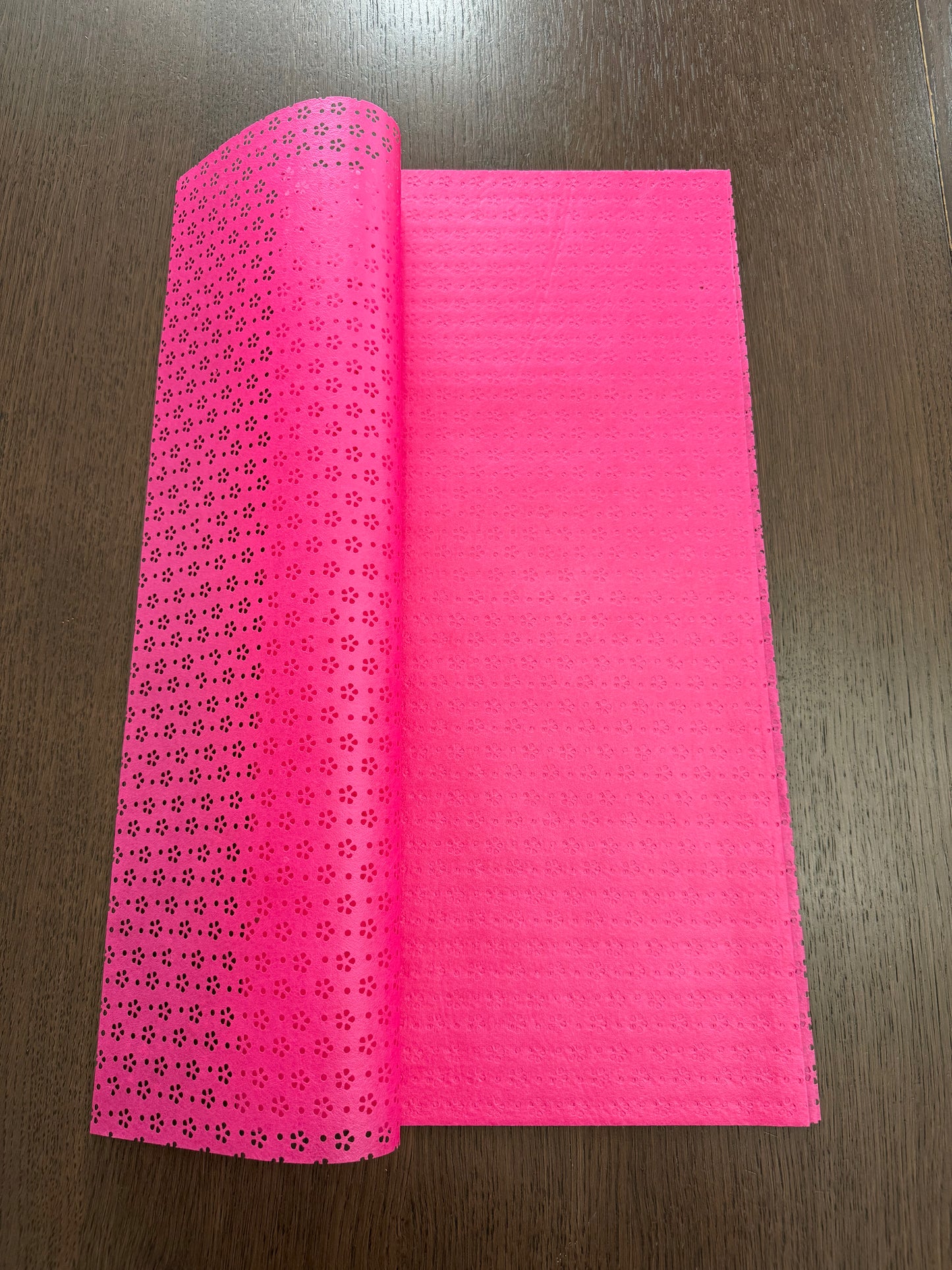 P.YSXL Fuchsia Picado Wrapping Paper