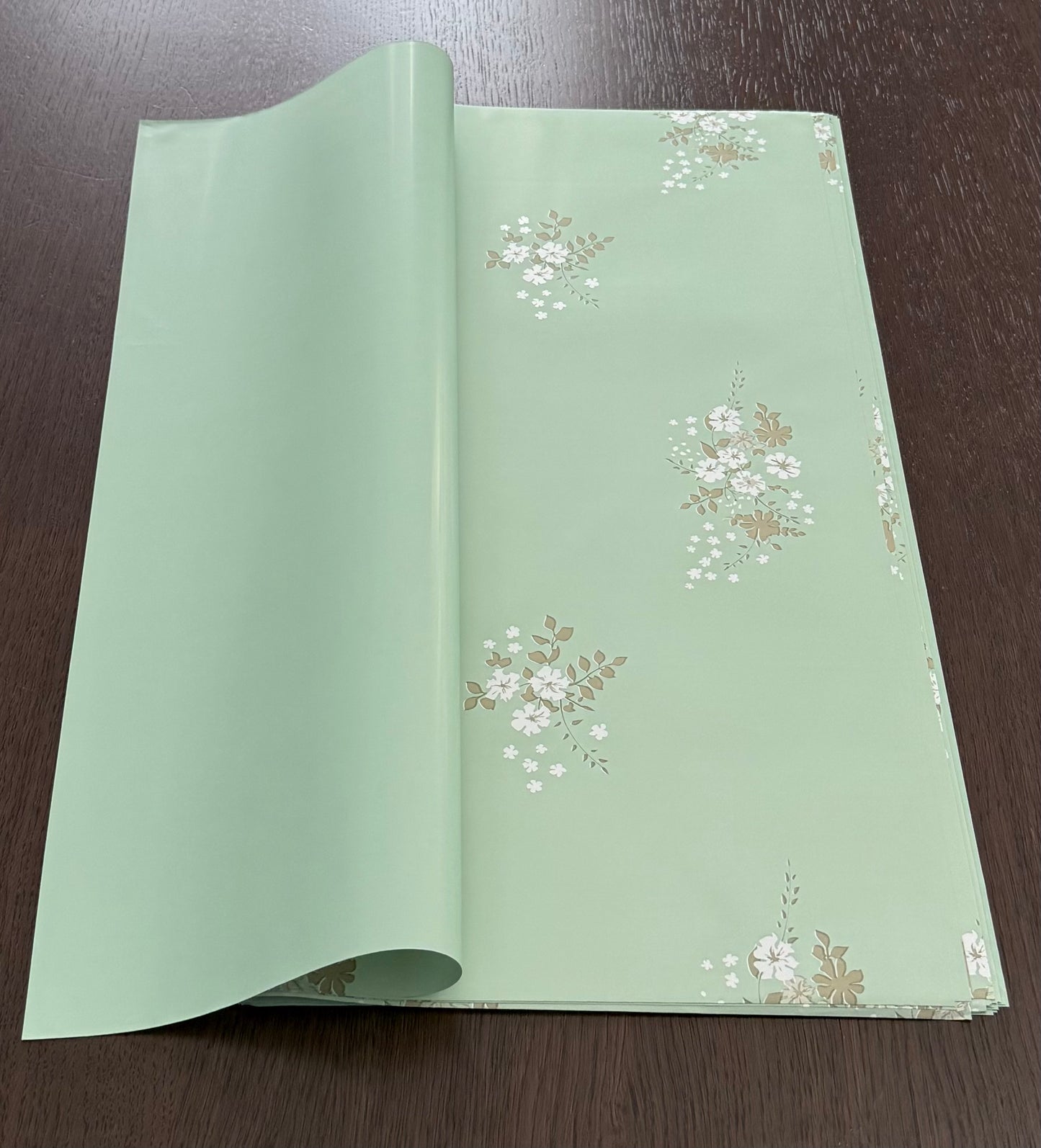 P.SYKH Green Floral Print Wrapping Paper