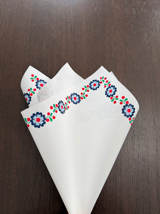 White Hermoso Cariño Wrapping Paper