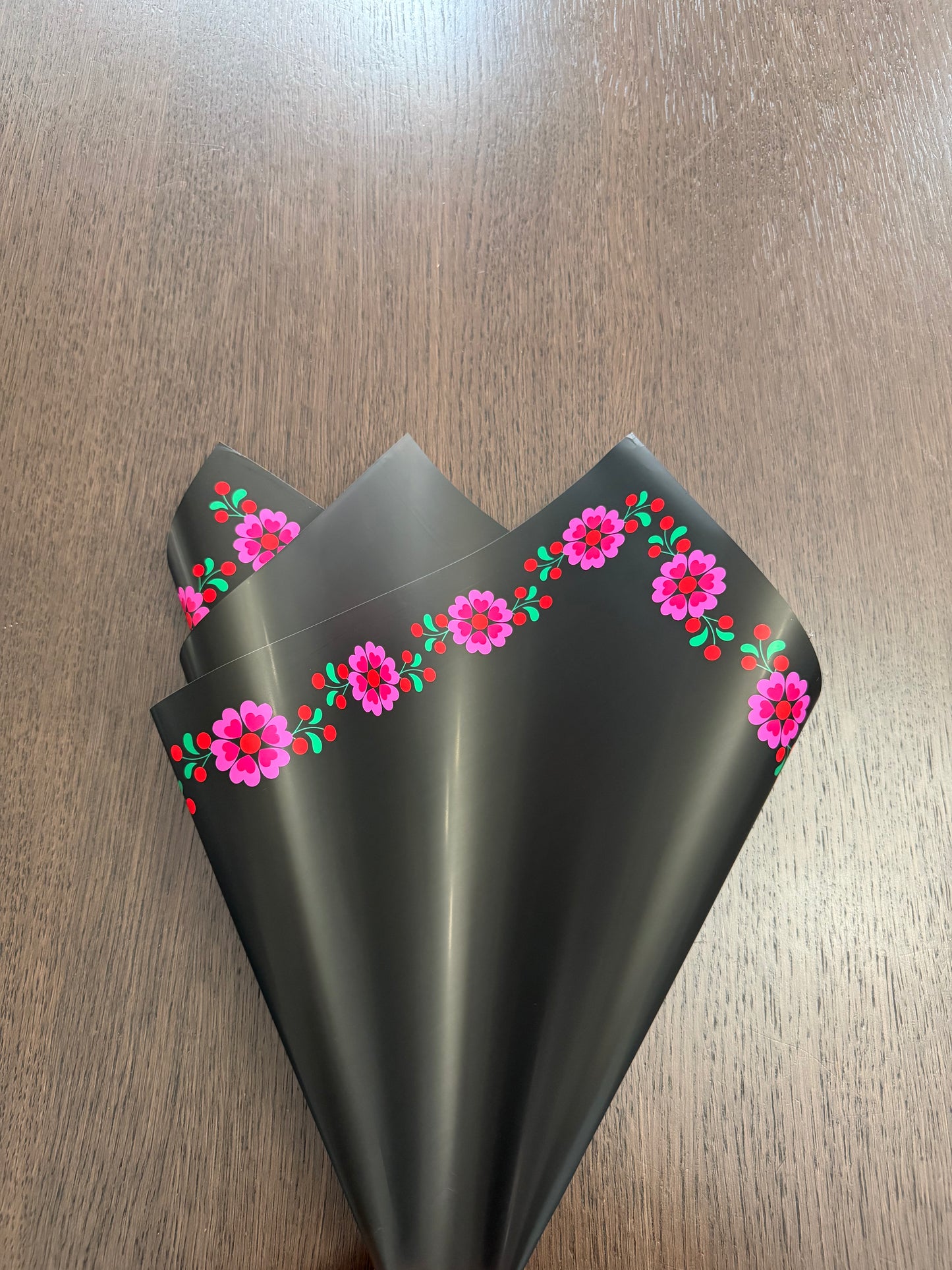 Black Hermoso Cariño Wrapping Paper