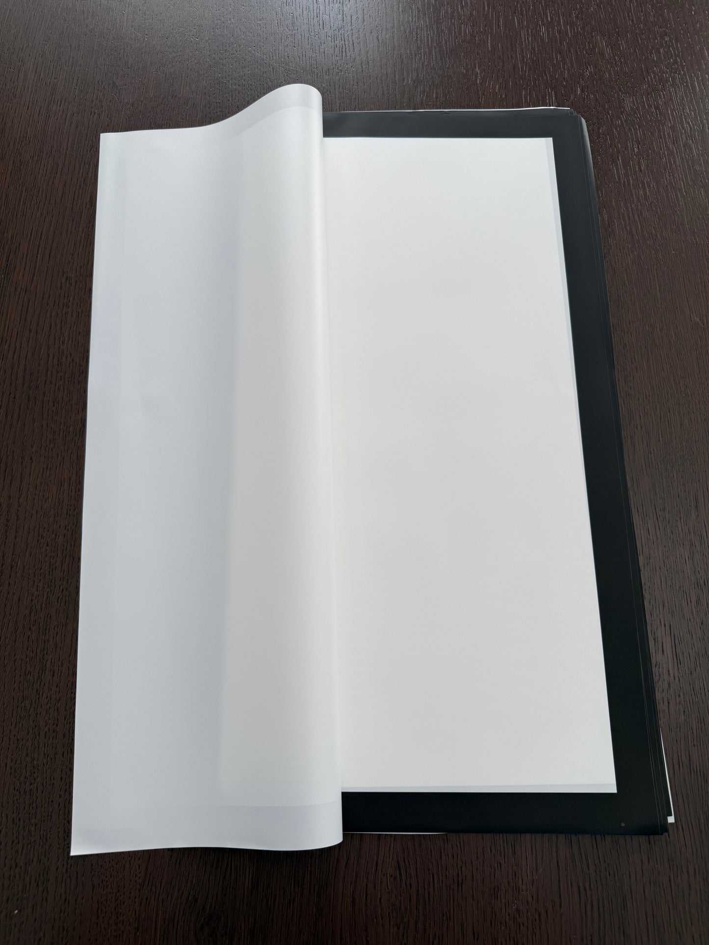 P.XXY-023 White/Black Wrapping Paper