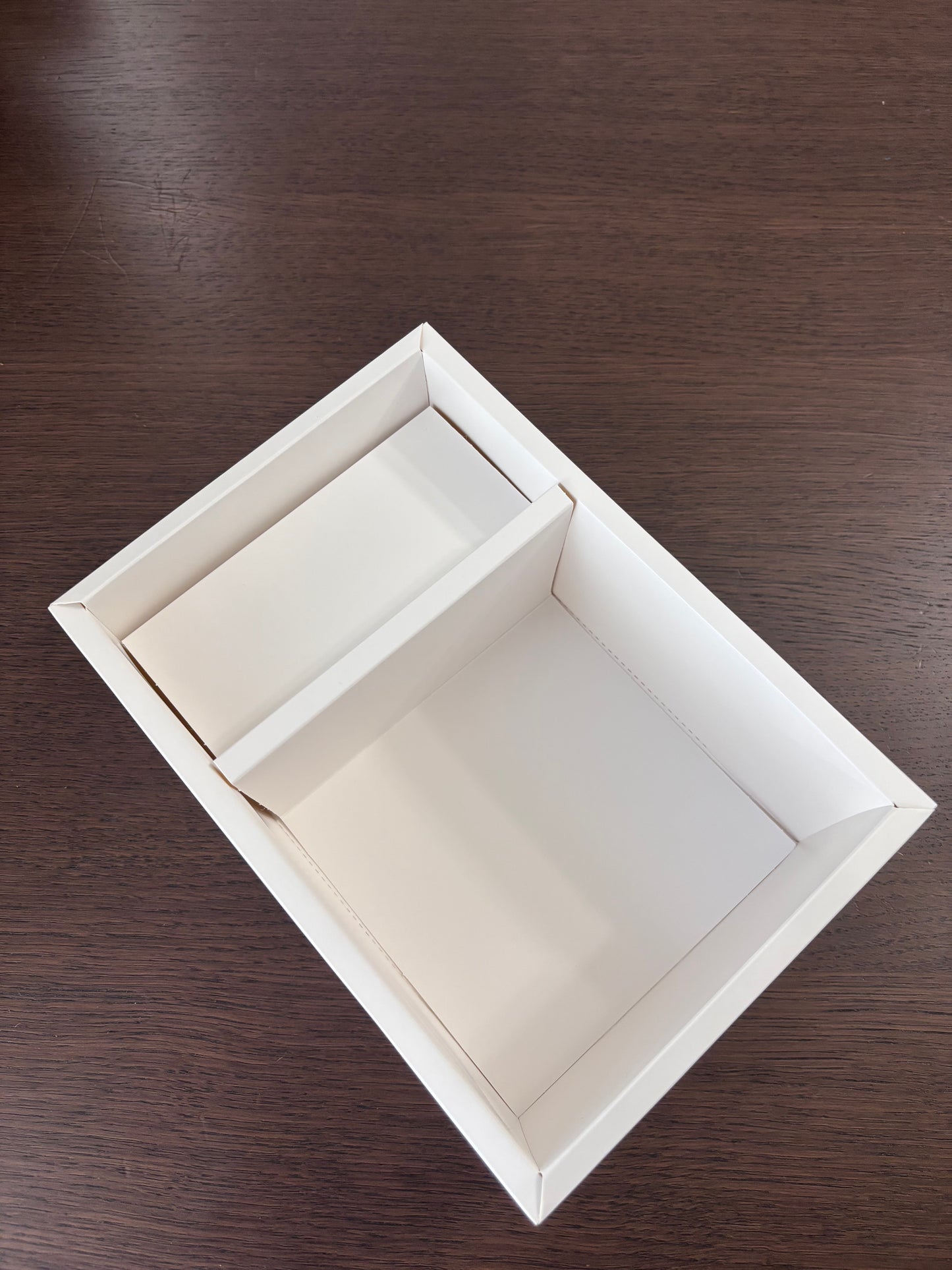 5 PC White Flower and Cake Box