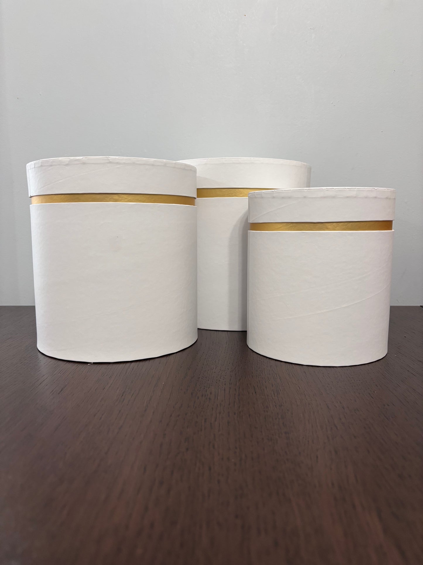 3 PC Set White w/ Gold Stripe Round Box